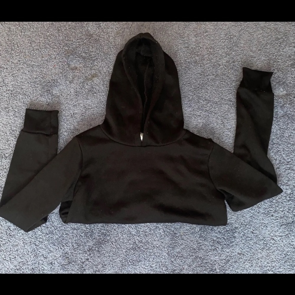 Cropped hoodie